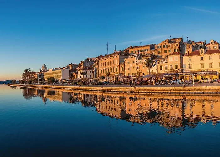 아파트 2 Bedroom Lovely In